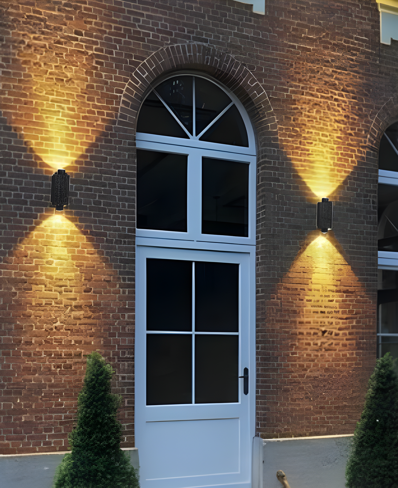 Outdoor Surface Step/Wall Light-use