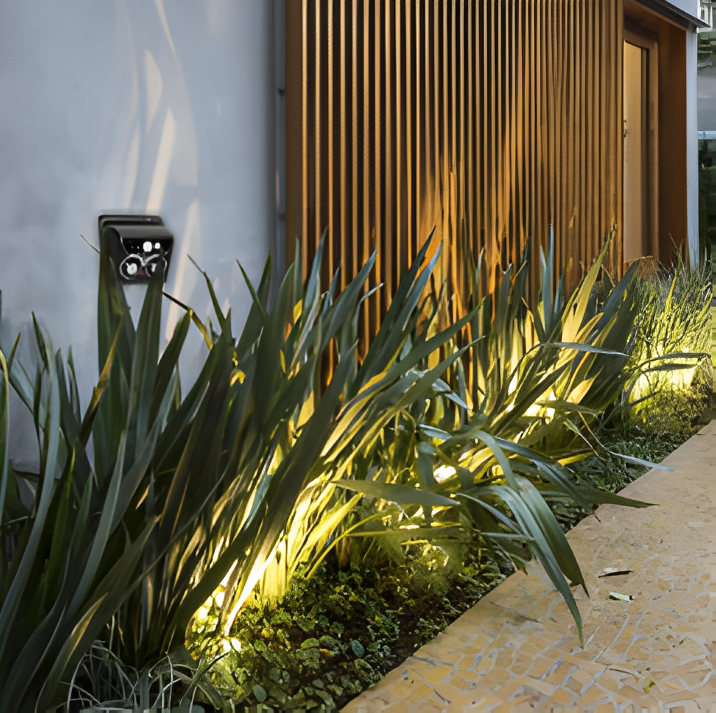 Outdoor Solar Garden Light-use